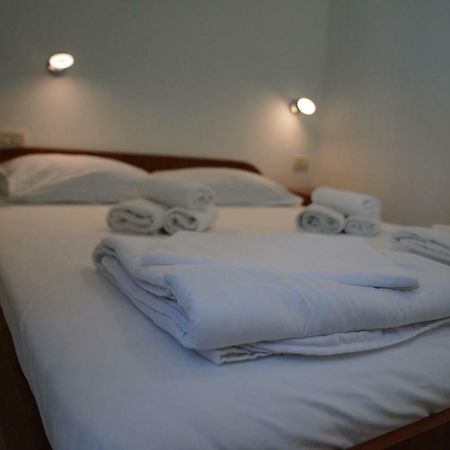 Sesar Apartments Krk - No. 2 Vinko 크르크 외부 사진